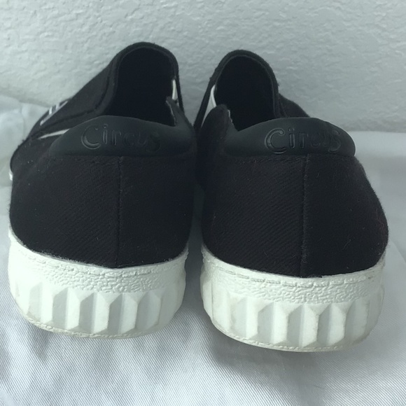 Circus By Sam Edelman Black White  “I Can’t”  Sneakers.  Size 8 - Picture 4 of 7